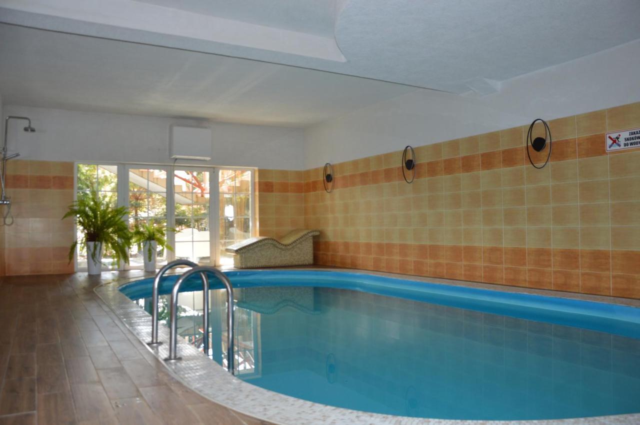 B&B Landrynka Криница Морска Екстериор снимка